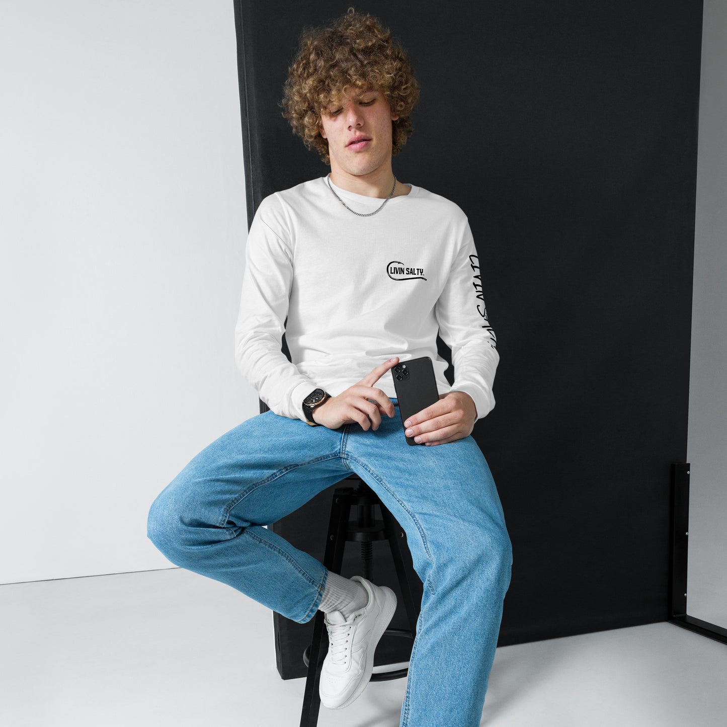 LIVIN SALTY crab Long Sleeve Tee