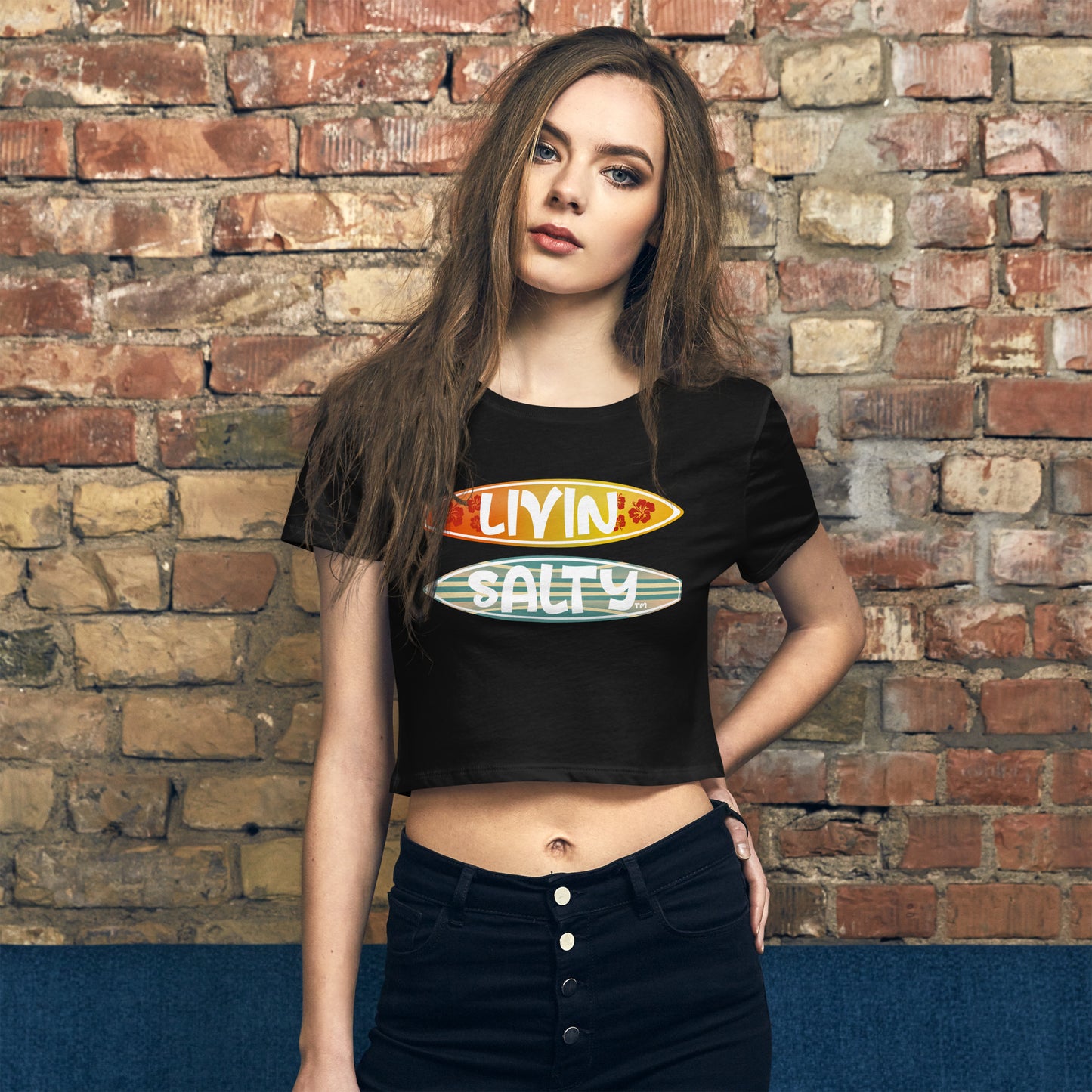 Women’s Crop Tee LIVIN SALTY Surf Boards